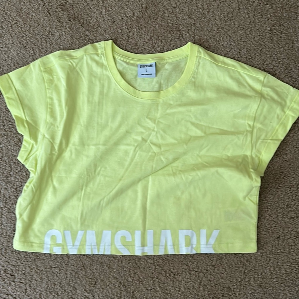 Gym Shark Crop Tee